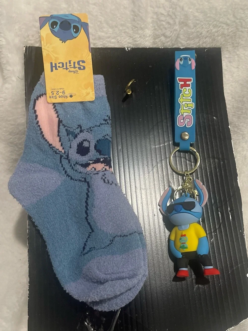 Disney Blue and Purple Stitch Kids Socks with Stitch Keychain